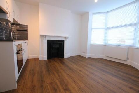 Living Area.JPG