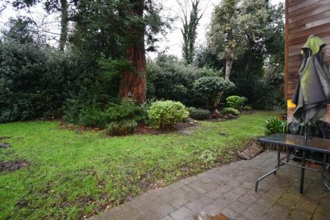 Communal Grounds