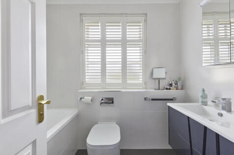 Holly_House_Worli...