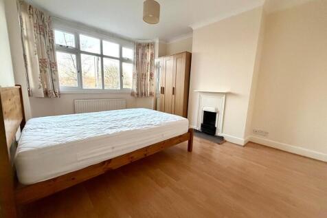 WhatsApp Image 20...