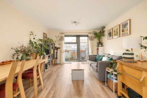 Bristol, BS2 - property photo