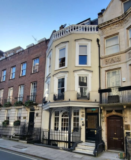 2 Charles Street .png