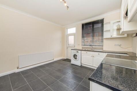 Hugh Street, Castleford, West Yorkshire, WF10 photo 4