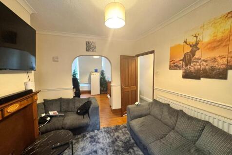 Greenwood Road, St. James, Northampton NN5 photo 5