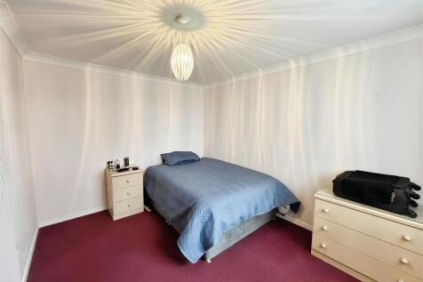 975d4f94-Bedroom 20Two 201.jpg