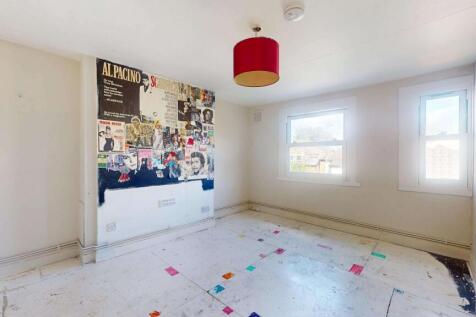 Flat C, 3 Dunsmure Road, Hackney, London, N16 5PU