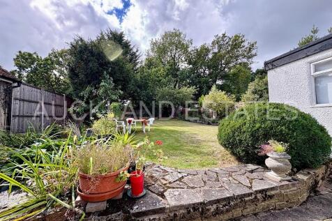 IMG_6809-17574336...