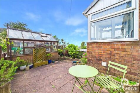 Queens Close, Whitehaven, Cumbria, CA28 photo 4