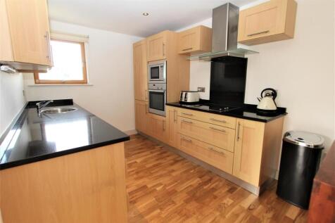 Kitchen .jpg