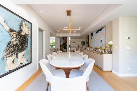 Triplex with 4 Bedrooms in Lisbon