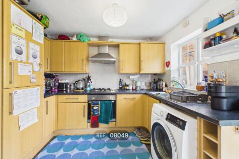 Furzebrook Road, Colwick, Nottingham, NG4 2BX photo 4