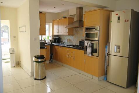Long Lane, North Grays, Thurrock photo 5