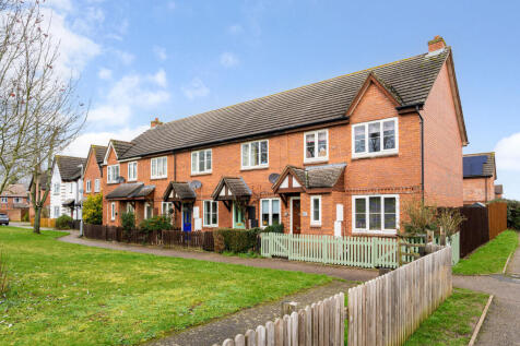 5 Short Lane - Image 1