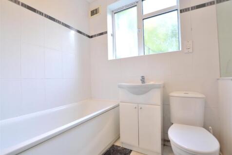 The Croft, Bells Hill, Barnet, Hertfordshire, EN5 photo 4