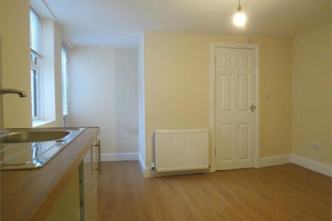 Living area.jpg