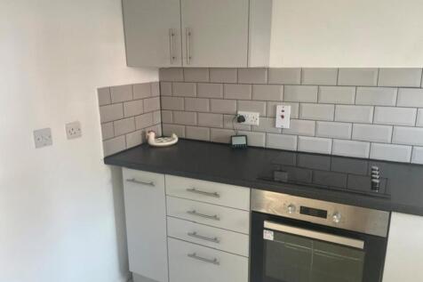1 Bedroom End of Terrace House, Cornhill Court, Alfreton photo 3