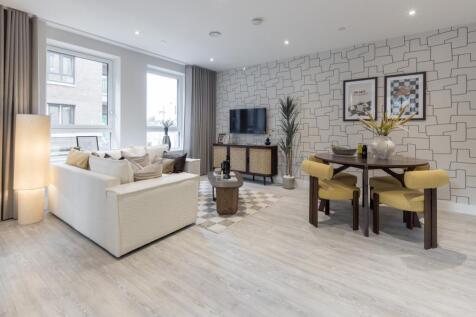 Apartment 43 - Show Apartment - North Gate