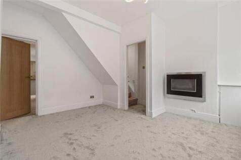 82173_CAG240444_I...