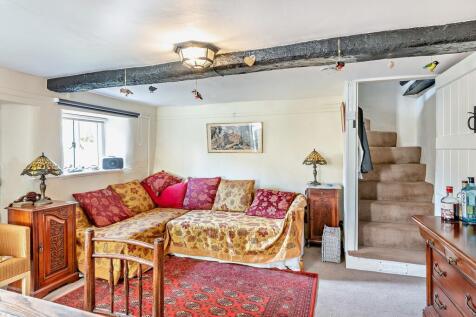 8668997-interior0...