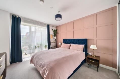 28-6819ce8a5e95e-...