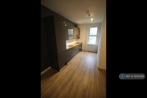 Lee High Road, London, SE12 photo 5