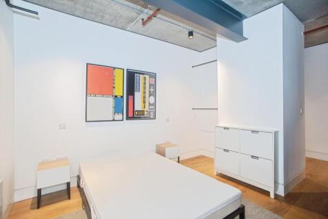 1 bed, 1 bath Apartment in Manchester - Photo 9