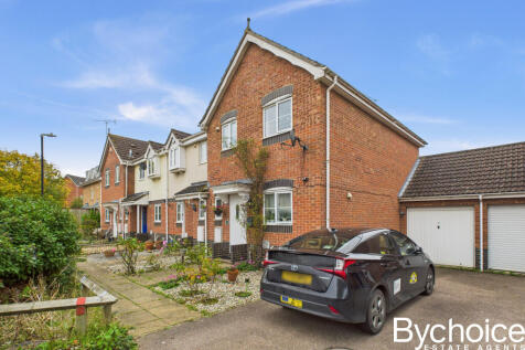 CAM05454G0-PR0063-STILL021