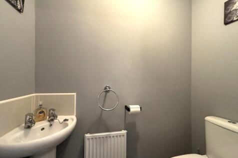 processed-9E7ADB7...