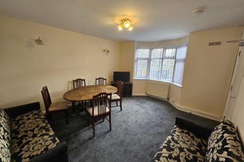 27 Grosvenor Road, Leamington Spa photo 4