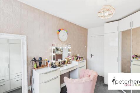 Bedroom 4/Dressing Room