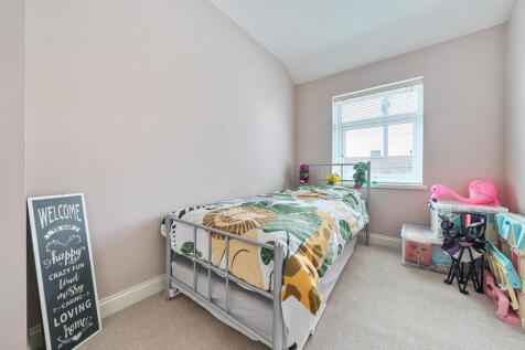 1306687-3-68499f7...