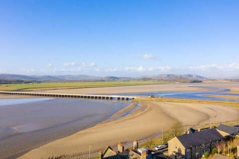 Estuary Views