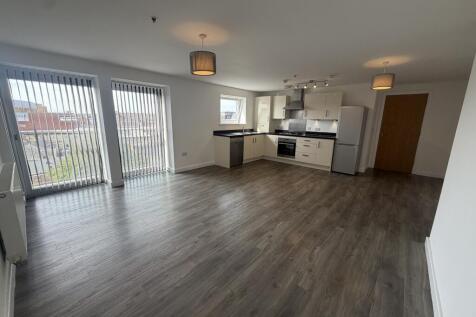 Kitchen / Living Area