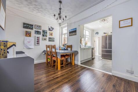 55 Paulsgrove Road, Portsmouth-Small-PorticoMarket