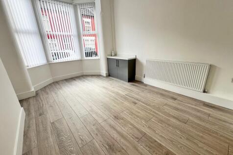 Park Road, Widnes photo 3
