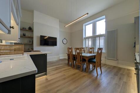Beverley Terrace, Cullercoats photo 4