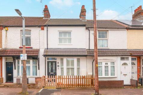 Bushey, WD23 - property photo