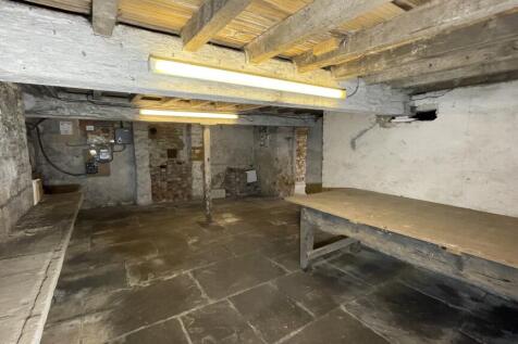 Retail Property (high street) for sale Image 6