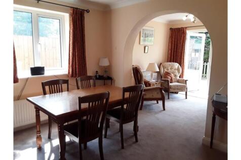 Dining / Family Room