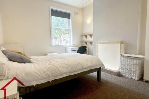 Rushworth Avenue, West Bridgford photo 5