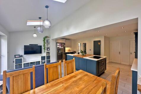 Open-Plan Living Kitchen