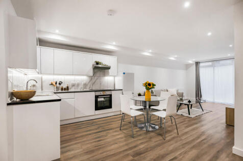 Reception/Kitchen