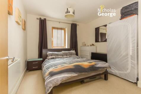 The postbox 148 bed.jpg