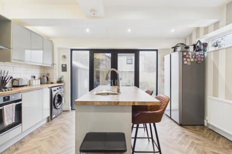 Open Plan Kitchen Family Room