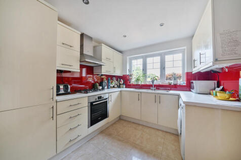 1312663-6-685568b...