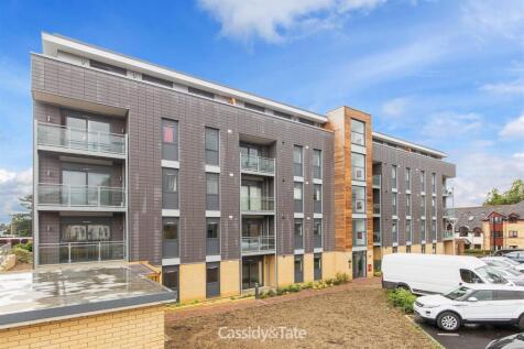 38 Somerville Court-2.jpg