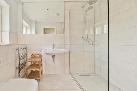 Ensuite Shower Room