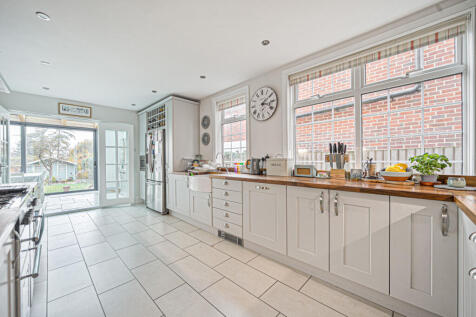 1375929-22-690e1e...