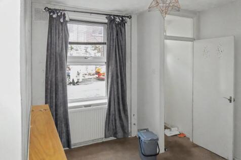 84 Clarendon Road, Lancaster, Lancashire, LA1 2DQ