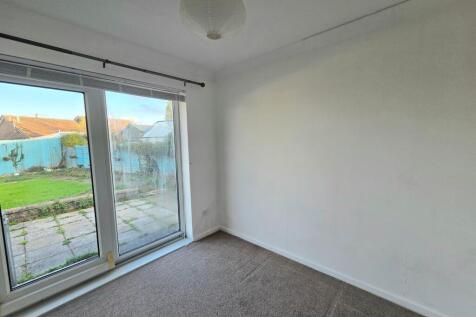 Westward Place, Bridgend, CF31 photo 5